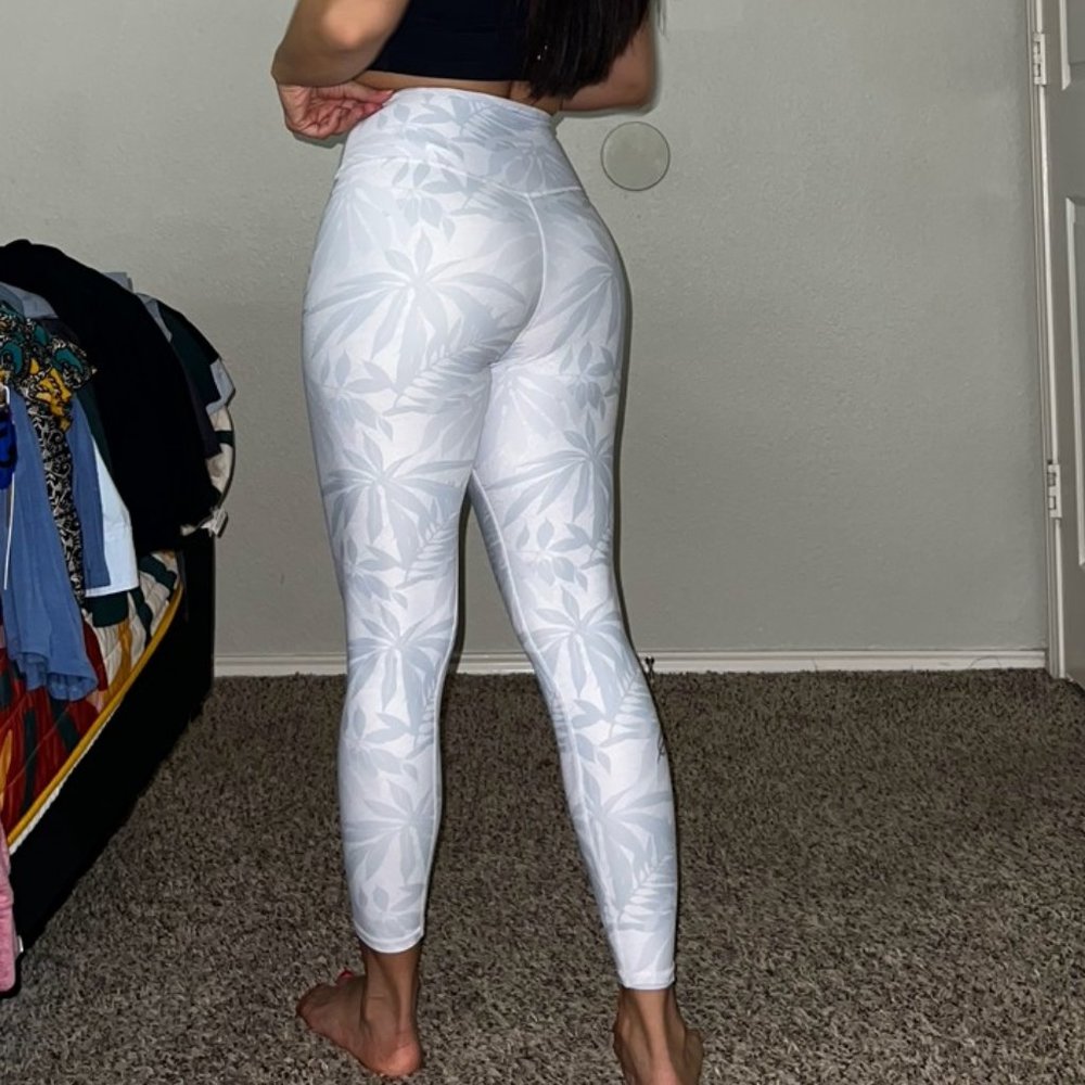 White Size XS Ptula Desaree Swift Leggings
